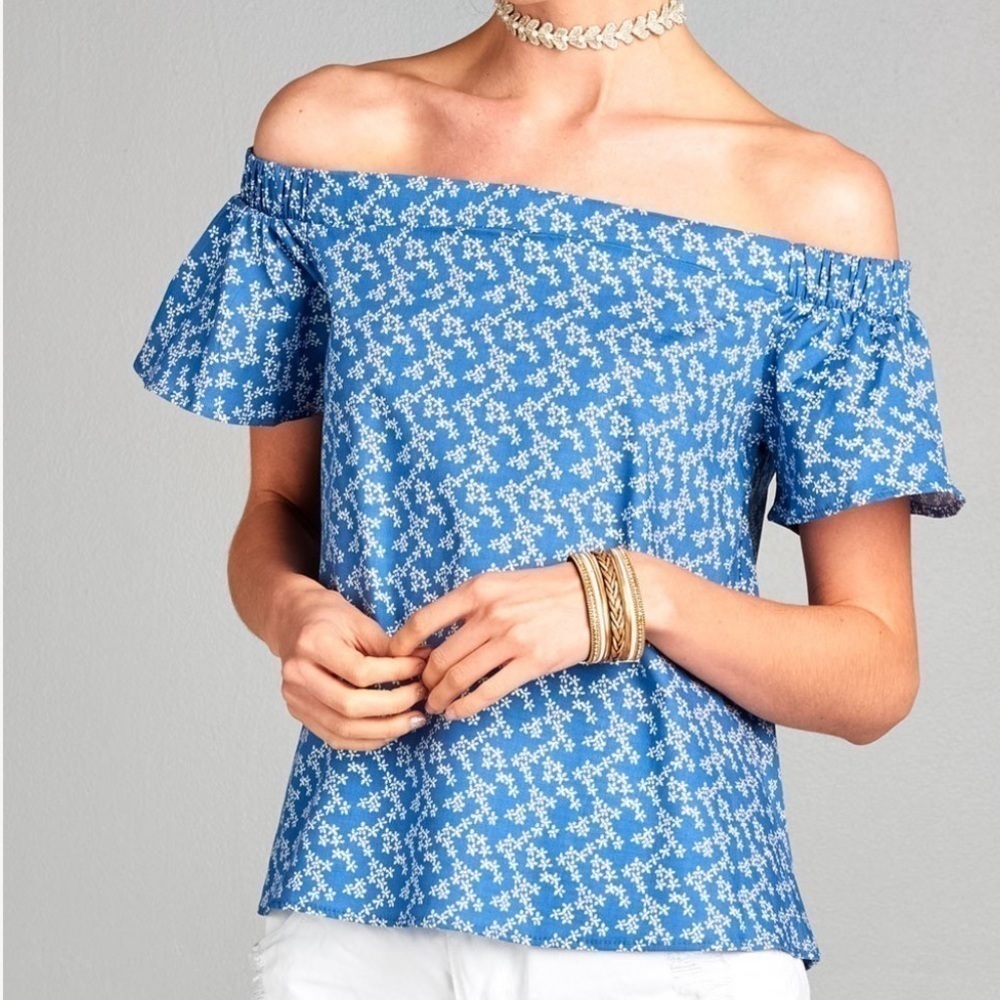 🆕 Love Kuza Off The Shoulder Floral Top